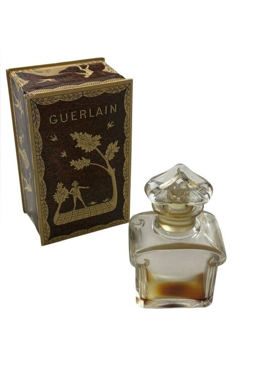 GUERLAIN Other - Vintage Guerlain Baccarat Crystal Perfume Bottle w/Box